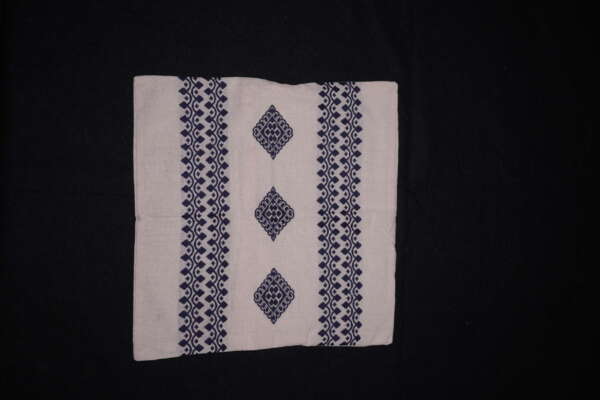DSC01220 Cushion cover - White