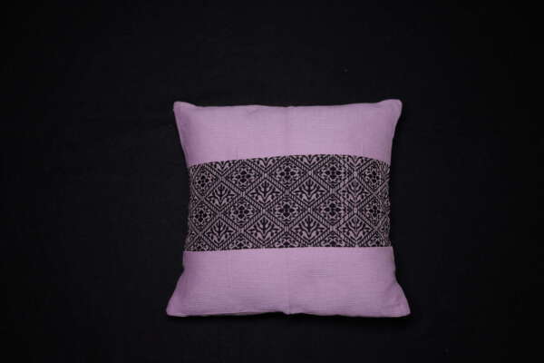 DSC01231 Cushion Lavendar