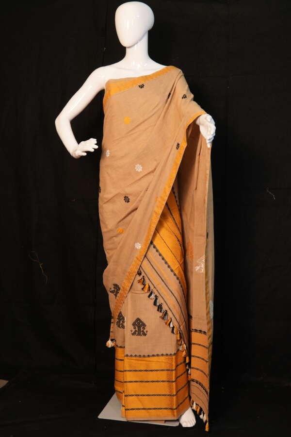 Eri Natural dyed Mekhela Chaddar